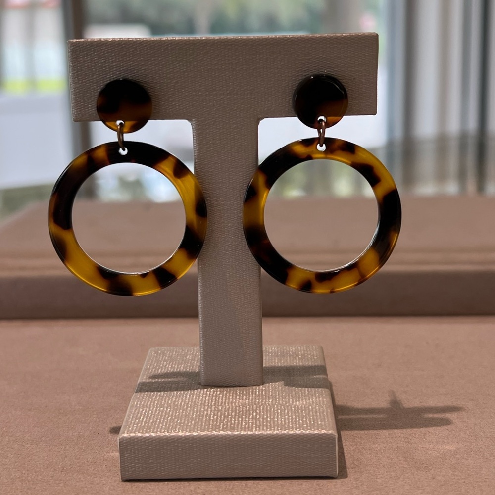 Multi-colored dangle earrings